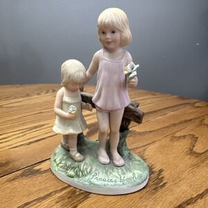 Vintage‎ 1981 Francis Hook "Sisters" Signed & Numbered Ceramic Figurine